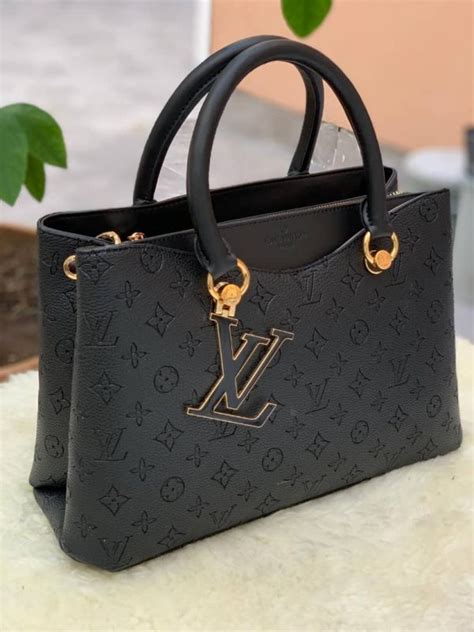 sacoche louis vuitton pour femme|Louis Vuitton boutique en ligne.